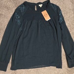 Mason & Belle Long sleeve women’s pinstriped top NWT